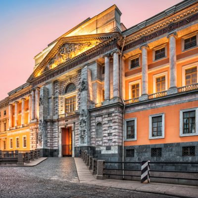 Михайловский замок в Санкт-Петербурге
